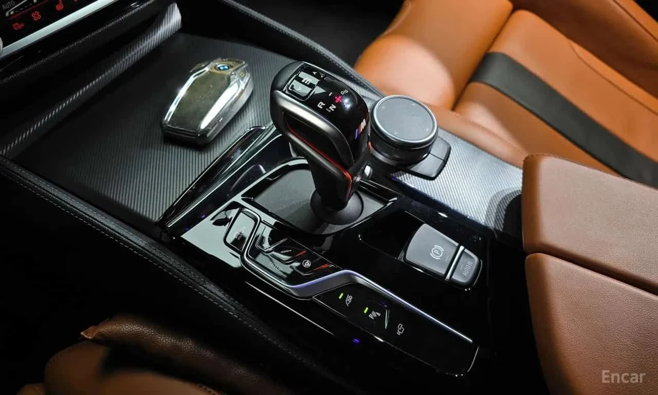 BMW M5  CARBON | 360 | DIS | HUD | , снимка 9 - Автомобили и джипове - 55586473