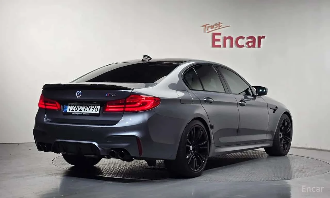 BMW M5  CARBON | 360 | DIS | HUD | , снимка 2 - Автомобили и джипове - 55586473