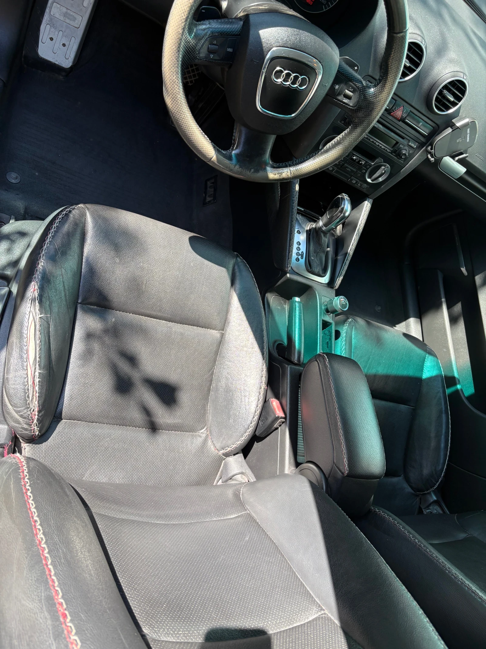Audi A3 2.0 TDI S-LiNE, снимка 10 - Автомобили и джипове - 55846498
