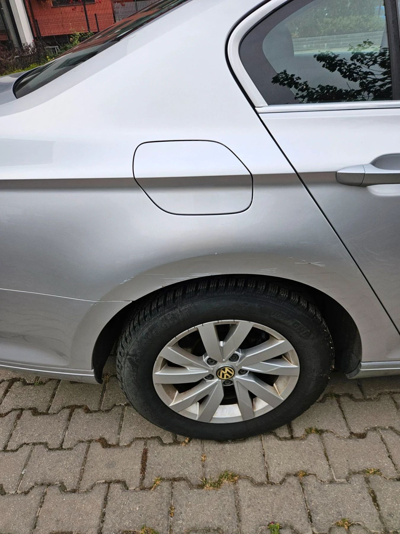 VW Passat, снимка 4 - Автомобили и джипове - 56330015