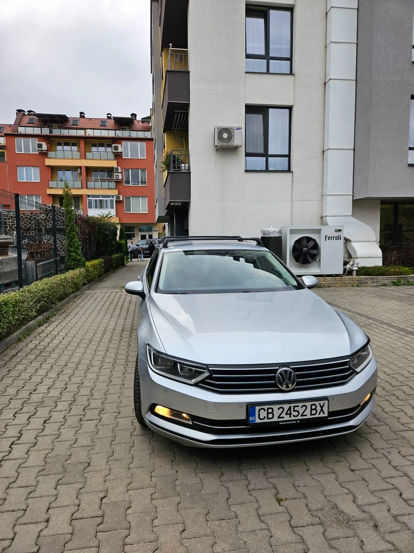 VW Passat, снимка 2 - Автомобили и джипове - 56330015