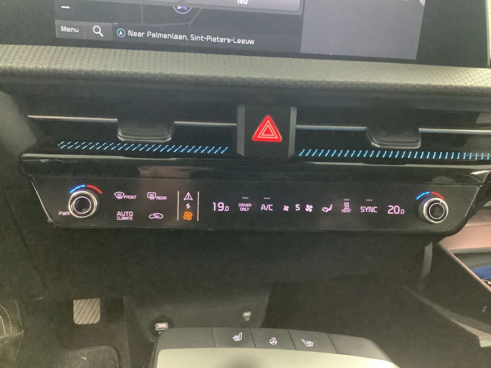 Kia EV6 Long Range LED Navi 100% SoH, снимка 11 - Автомобили и джипове - 56502137