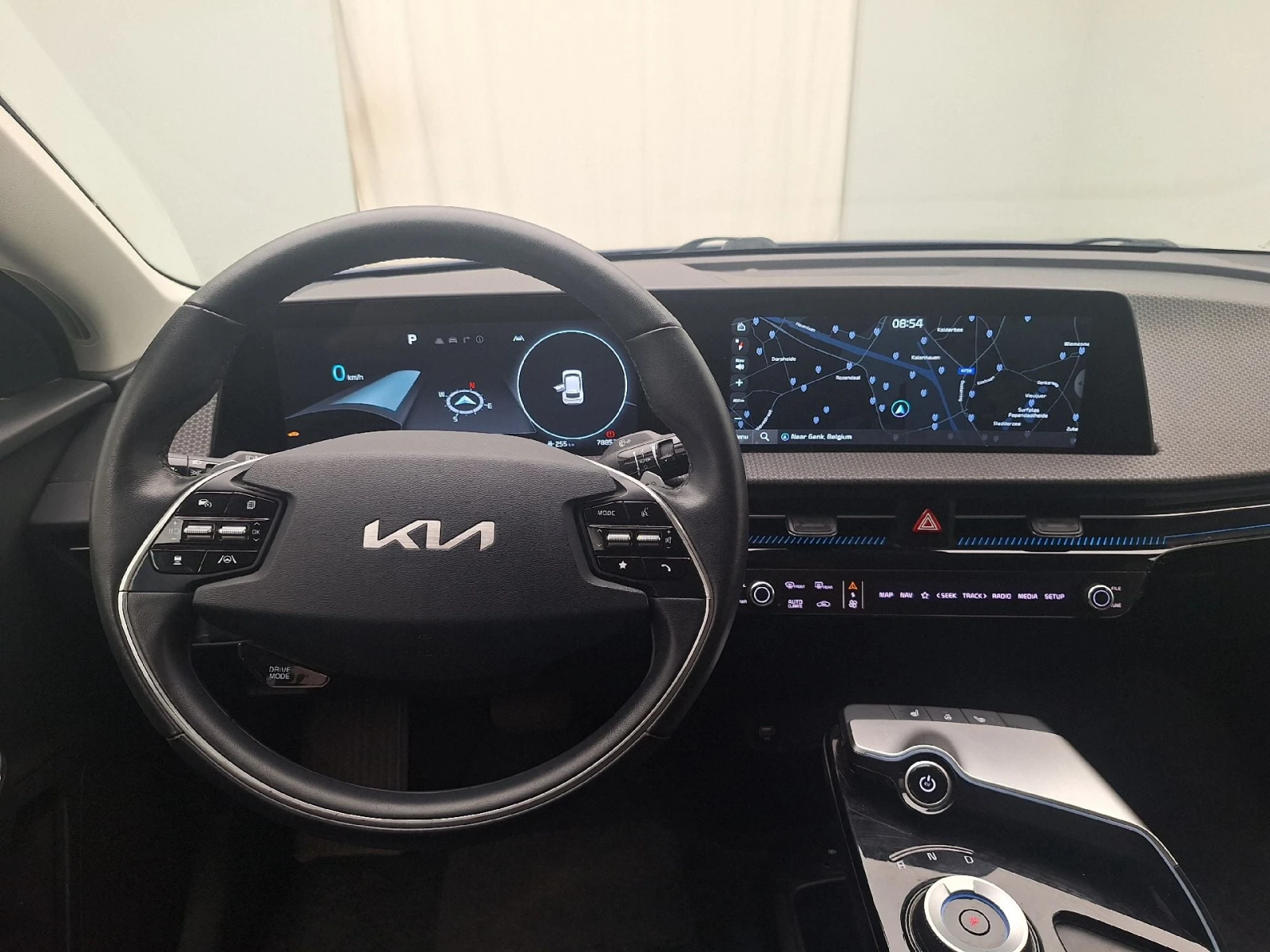 Kia EV6 Long Range LED Navi 100% SoH, снимка 8 - Автомобили и джипове - 56502137