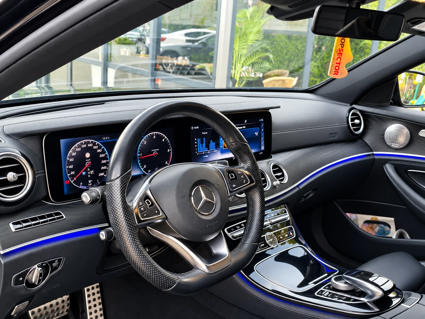 Mercedes-Benz E 220 AMG 4matic, head up, F1 , digital | Mobile.bg � ����������� 9