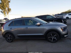 Kia Niro Plug-in Hybrid EX | Цена с всичко до България, снимка 6