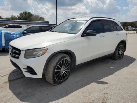  Mercedes-Benz GLC 30...