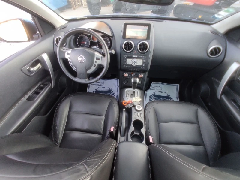 Nissan Qashqai 2.0i/NAVI/4X4/AUTOMATIC/140K.C., снимка 10 - Автомобили и джипове - 46771525