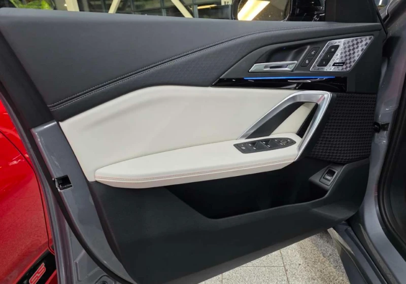 BMW X2 28i xDrive M Pack, снимка 7 - Автомобили и джипове - 52375988