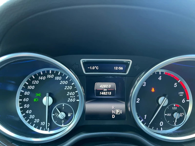 Mercedes-Benz GL 350 Bluetec 4Matic, снимка 7 - Автомобили и джипове - 53175577