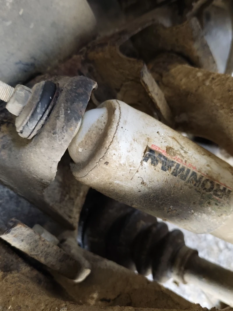 Nissan Navara Off Road- нови гуми, снимка 6 - Автомобили и джипове - 53213902