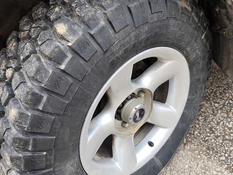 Nissan Navara Off Road- нови гуми, снимка 4 - Автомобили и джипове - 53213902