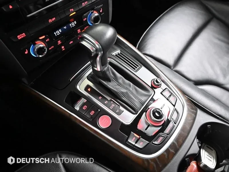 Audi Q5 3.0 TDI Quattro - САМО 30% АВАНС, снимка 9 - Автомобили и джипове - 56007926
