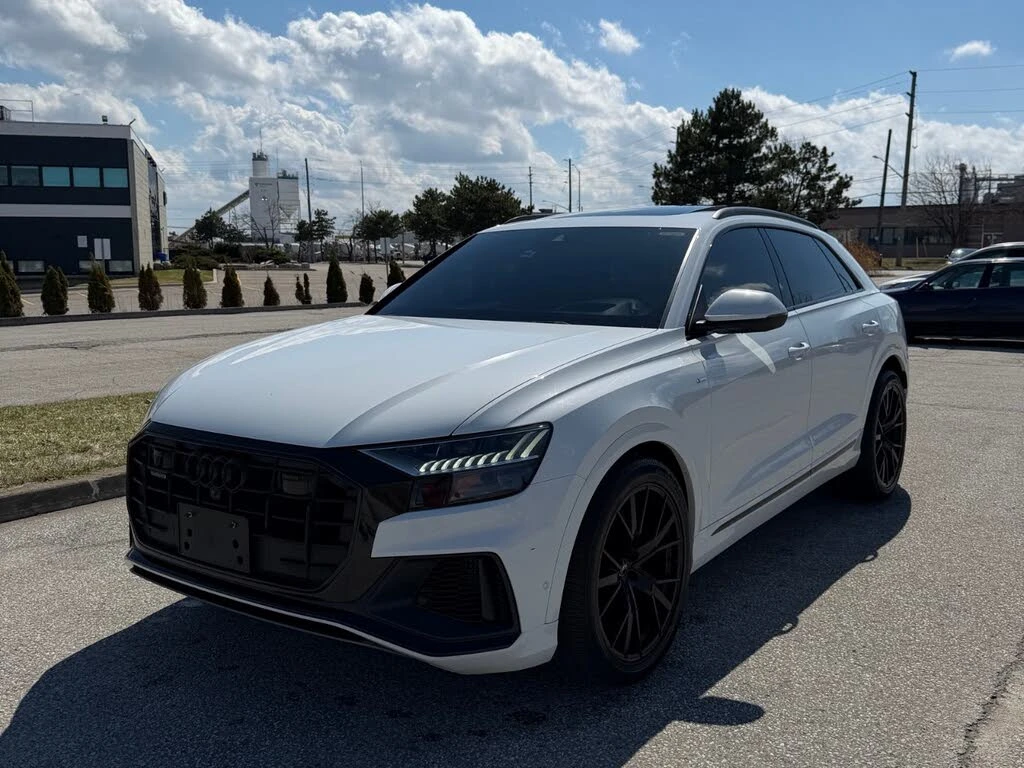 Audi Q8