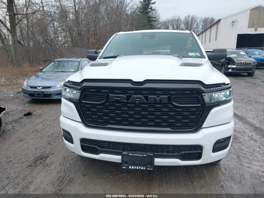 Dodge RAM 1500 3.6l Tradesman 4X4 5'7 Box, снимка 12 - Автомобили и джипове - 54307572