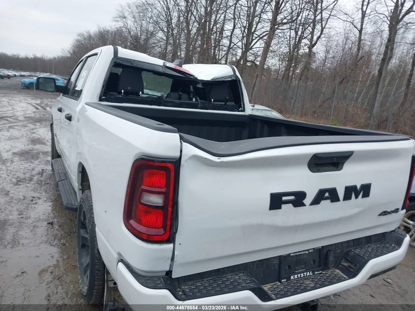 Dodge RAM 1500 3.6l Tradesman 4X4 5'7 Box, снимка 6 - Автомобили и джипове - 54307572