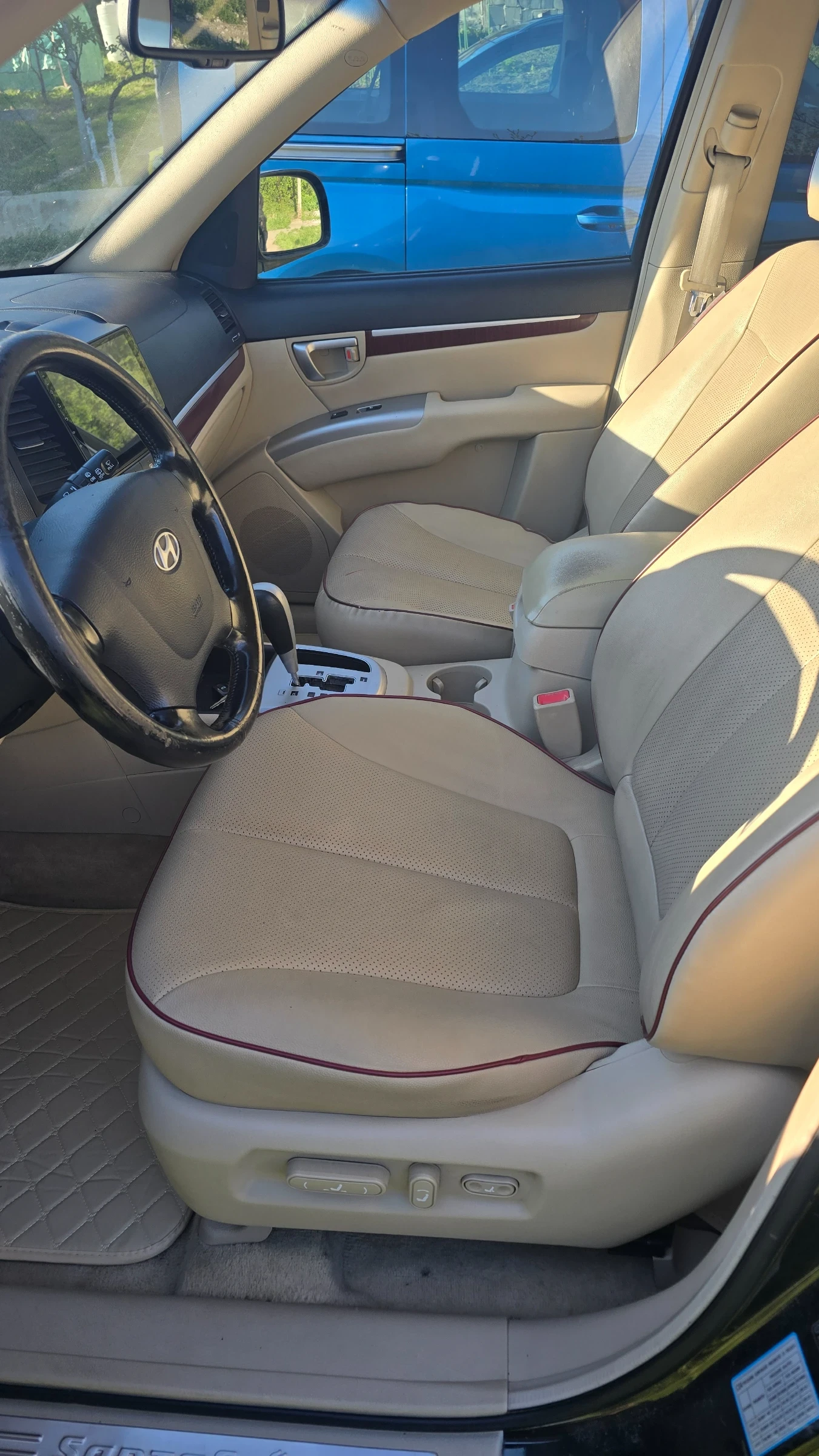 Hyundai Santa fe 2.2/D/ автоматик, кожа, мултимедия, снимка 4 - Автомобили и джипове - 54444365