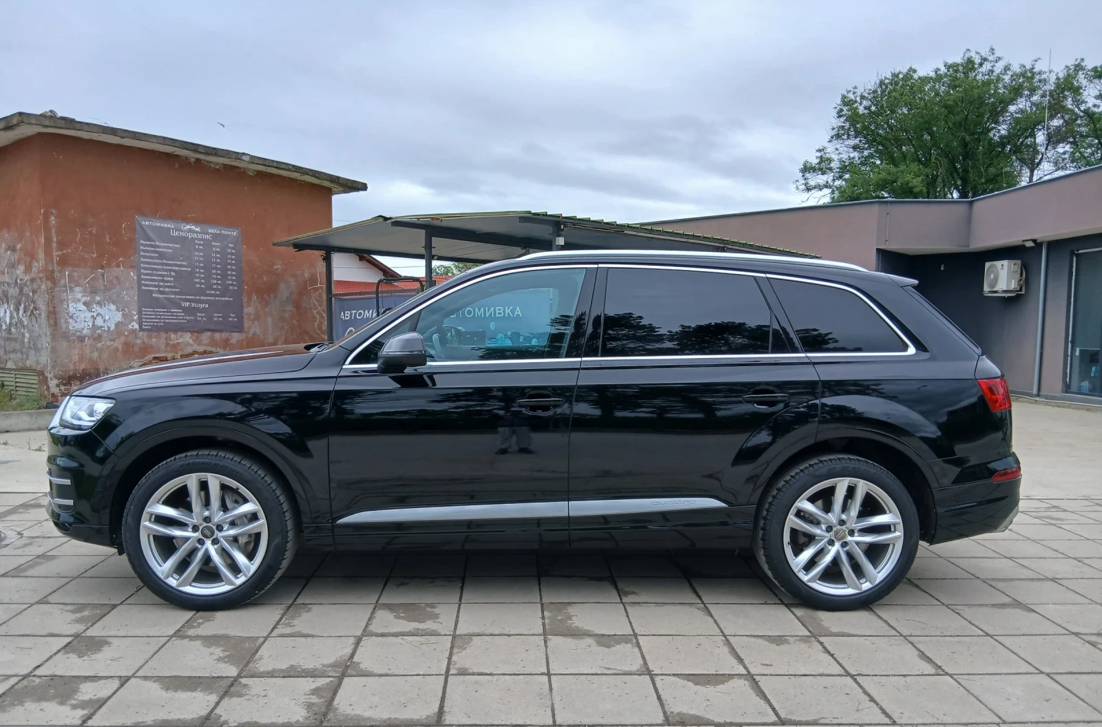 Audi Q7 Premium Pluse, снимка 6 - Автомобили и джипове - 54610601