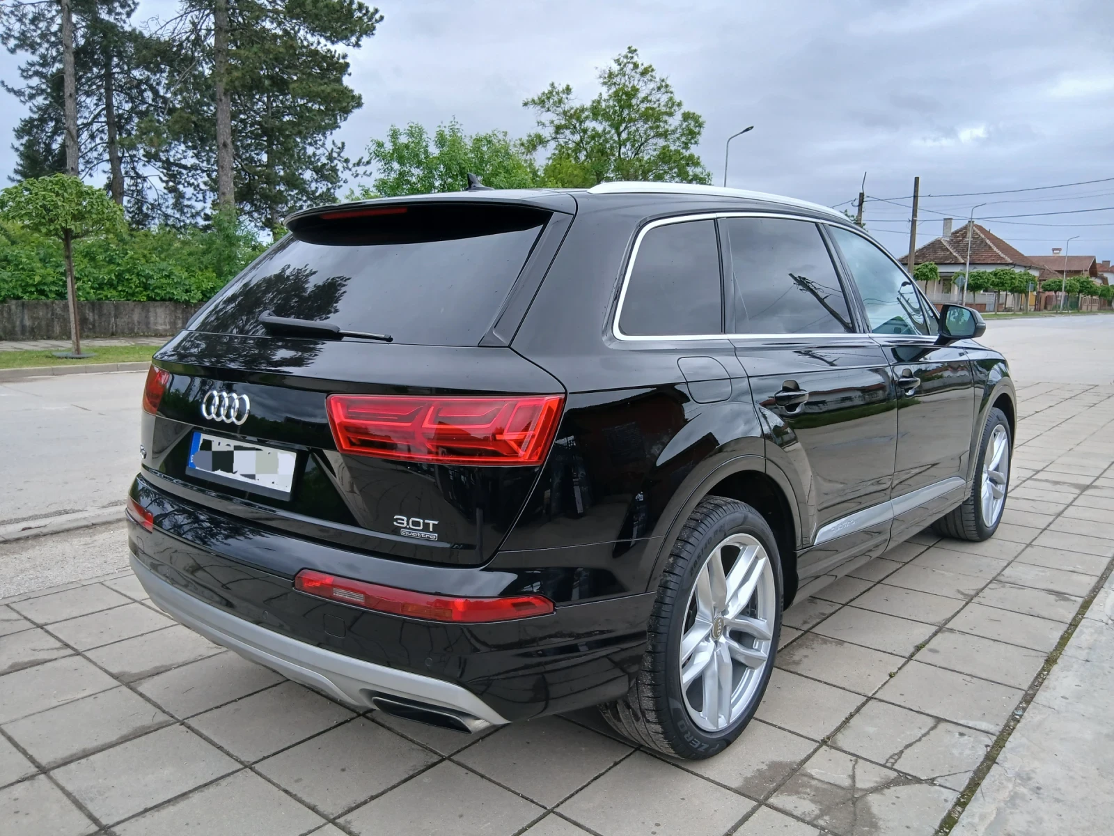 Audi Q7 Premium Pluse, снимка 4 - Автомобили и джипове - 54610601