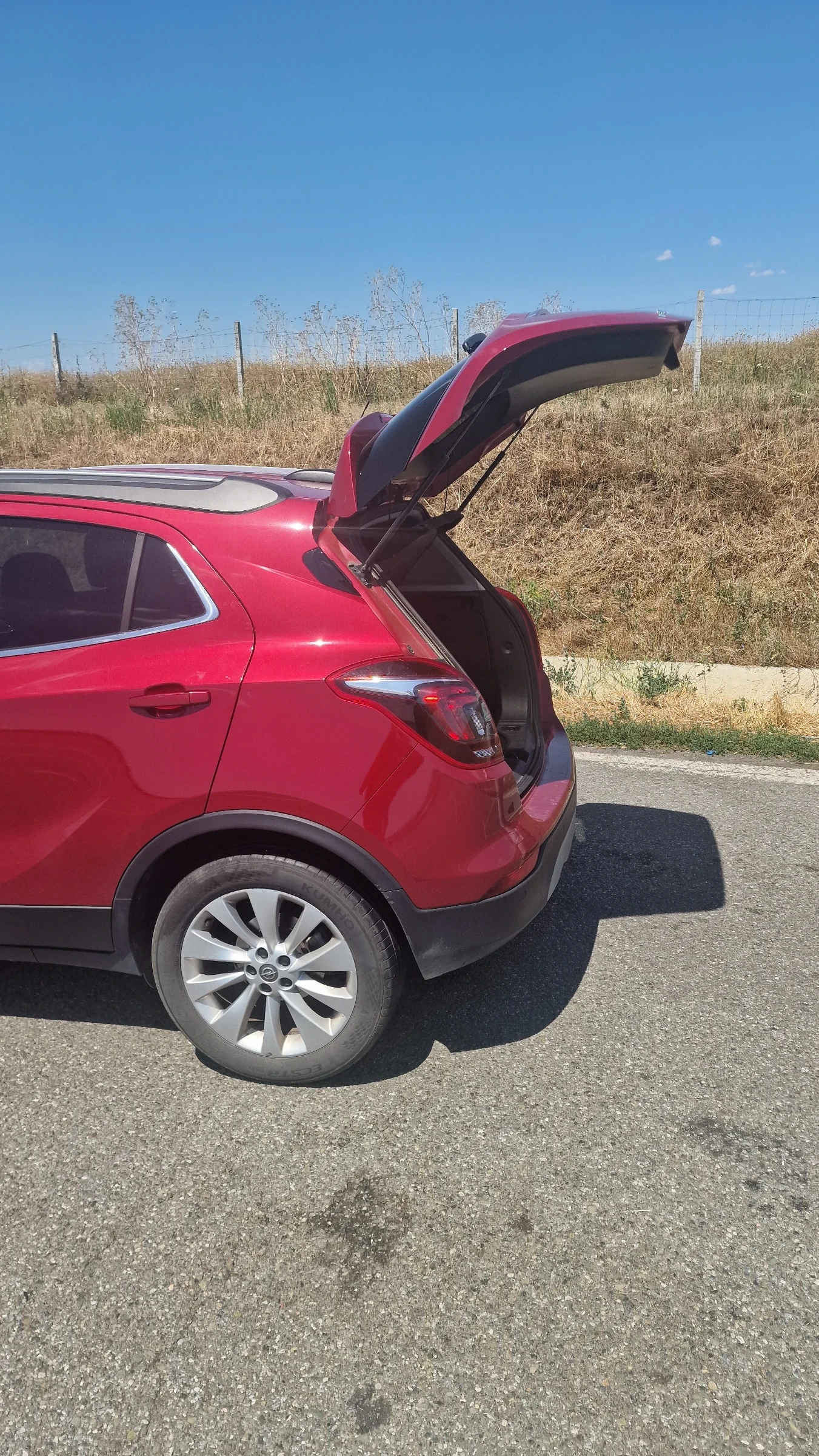 Opel Mokka X, снимка 2 - Автомобили и джипове - 55477489
