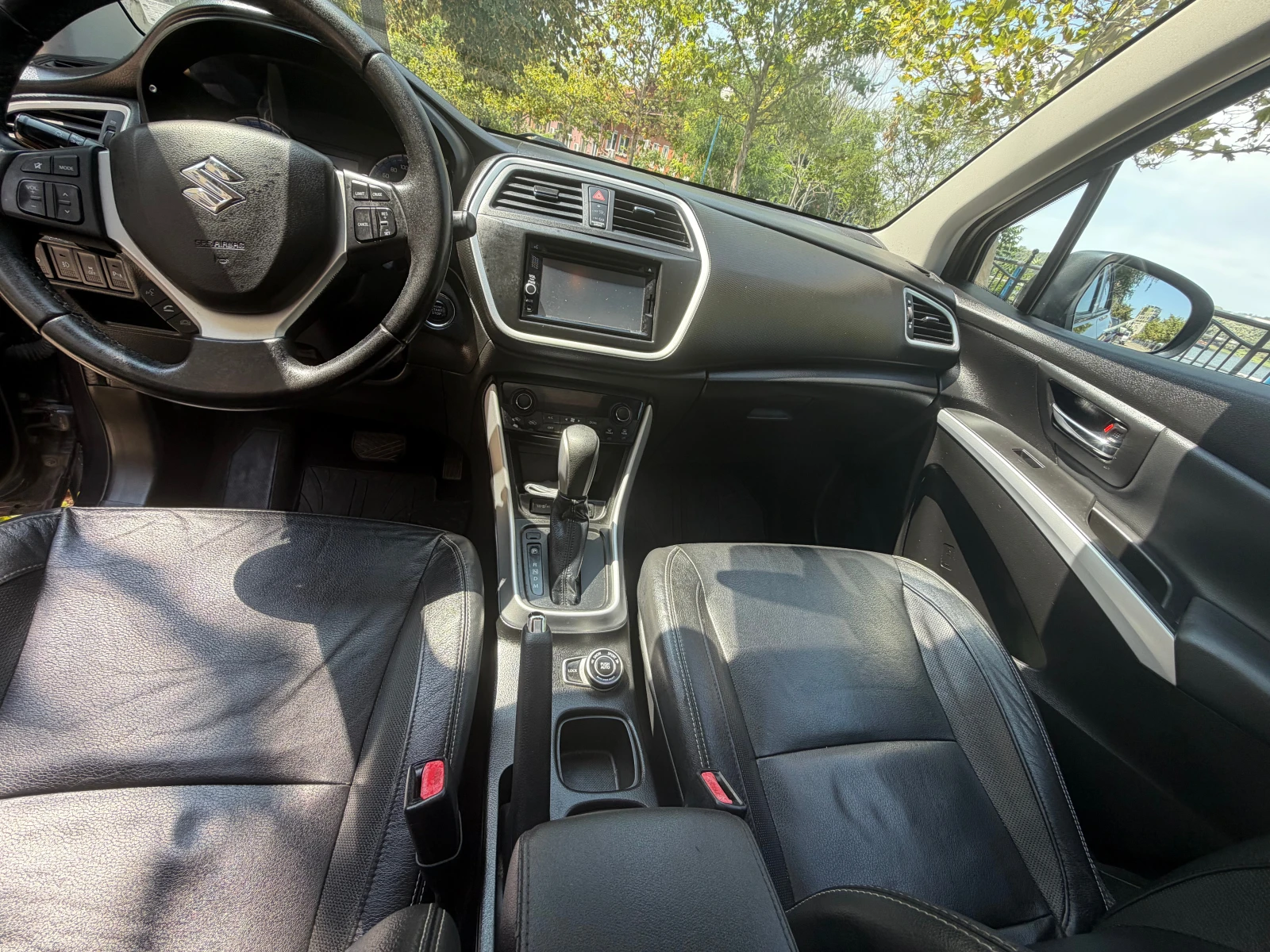 Suzuki SX4 S-Cross 1.6i, снимка 8 - Автомобили и джипове - 55616791