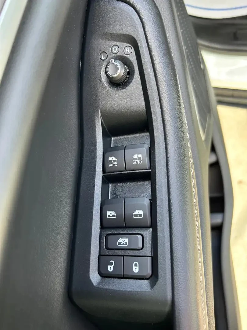 Jeep Grand cherokee LIMITED ЦЕНА ДО БЪЛГАРИЯ АВТОКРЕДИТ, снимка 11 - Автомобили и джипове - 55626796