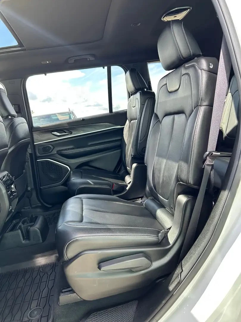 Jeep Grand cherokee LIMITED ЦЕНА ДО БЪЛГАРИЯ АВТОКРЕДИТ, снимка 10 - Автомобили и джипове - 55626796