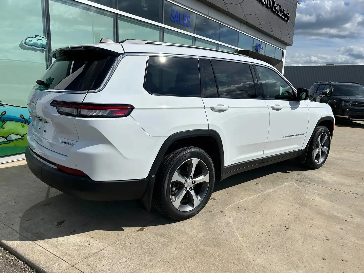 Jeep Grand cherokee LIMITED ЦЕНА ДО БЪЛГАРИЯ АВТОКРЕДИТ, снимка 3 - Автомобили и джипове - 55626796