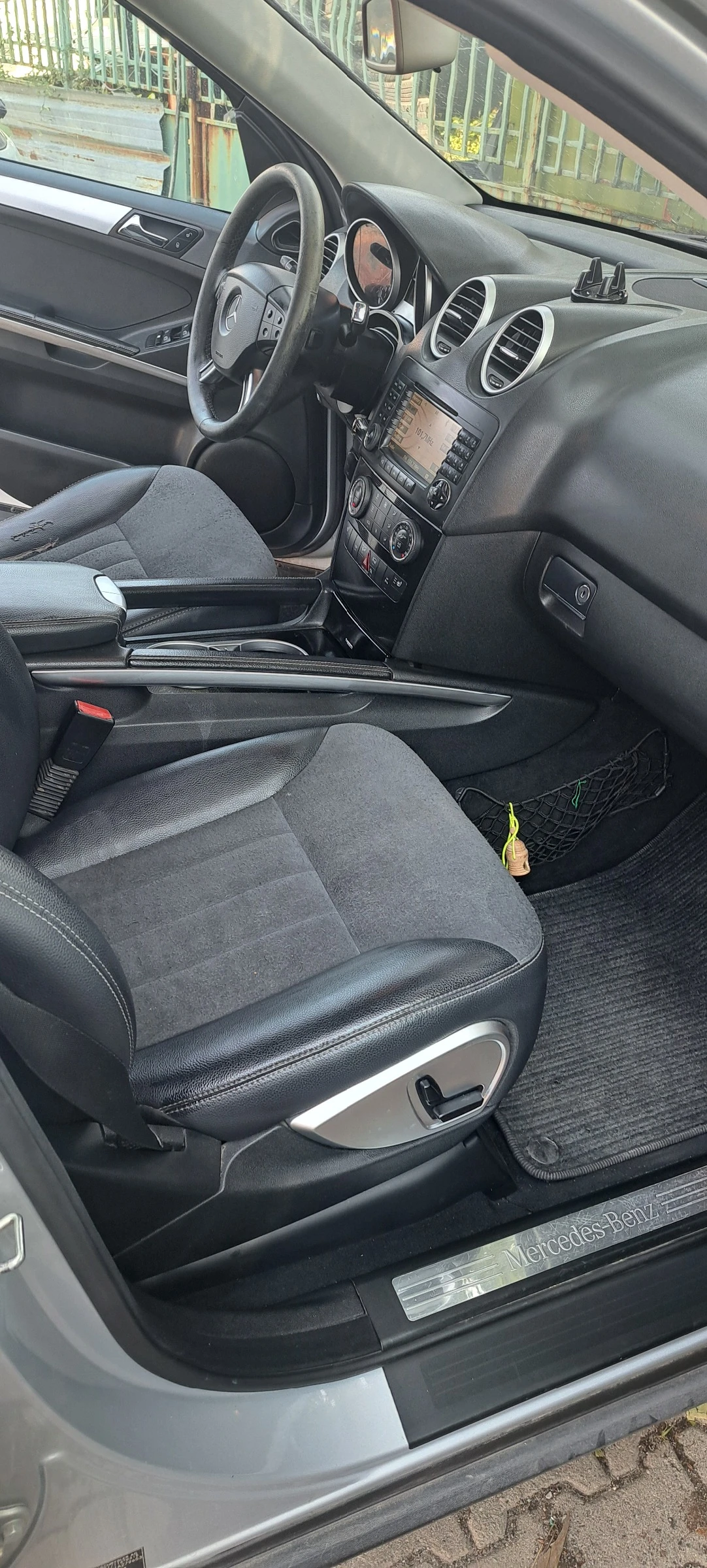 Mercedes-Benz ML 280 CDI 4MATIC W 164, снимка 8 - Автомобили и джипове - 55636870