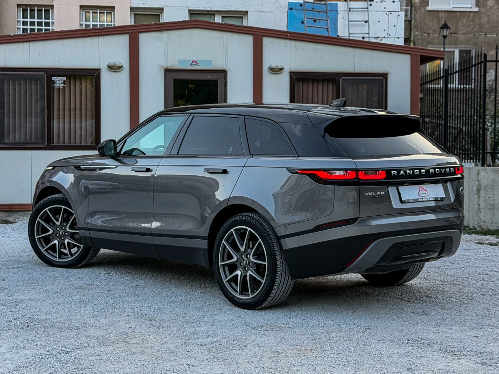 Land Rover Range Rover Velar 3.0D-MHEV* 8ZF* ACC* PANO* 360CAMERA* BLIND SPOTS, снимка 5 - Автомобили и джипове - 55878761