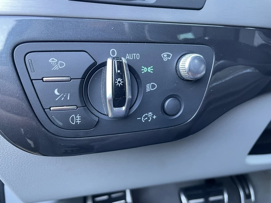 Audi SQ7 4.0 TDI ШВЕЙЦАРИЯ, снимка 13 - Автомобили и джипове - 56575509