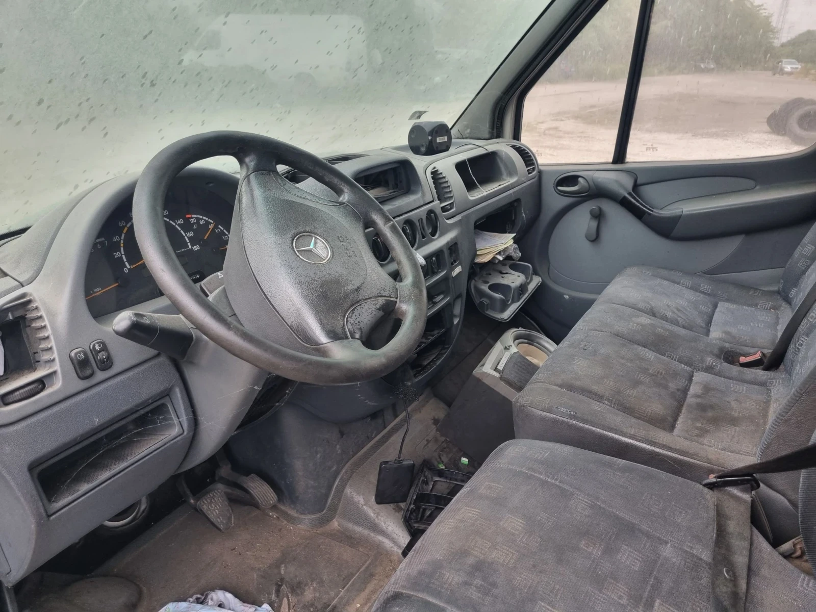 Mercedes-Benz Sprinter 413 413 130 к.с 611-мотор автом. - изображение 6