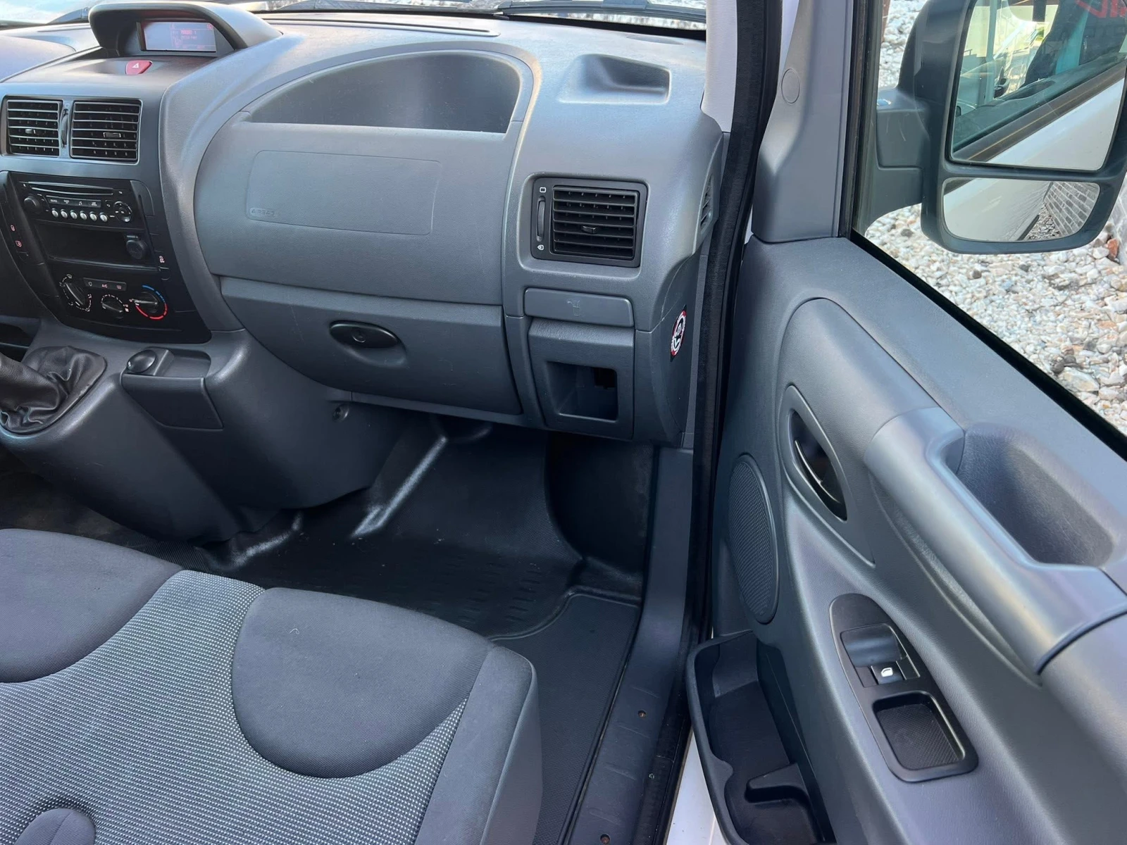 Toyota Proace 2.0d KLIMATIK/TOVAREN/6sk/PODGREV/UNIKAT | Mobile.bg � ����������� 13