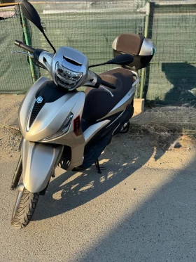 Обява за продажба на Piaggio Beverly 300 HPE ~6 500 лв. - изображение 3