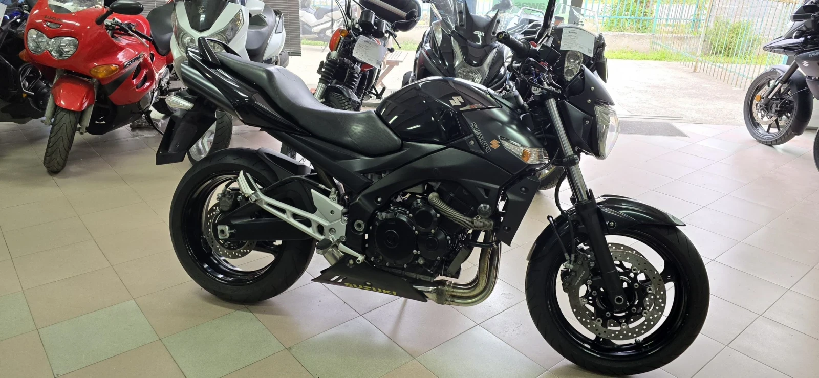 Suzuki Gsr 600 i Тунинг! Лизинг! - изображение 4