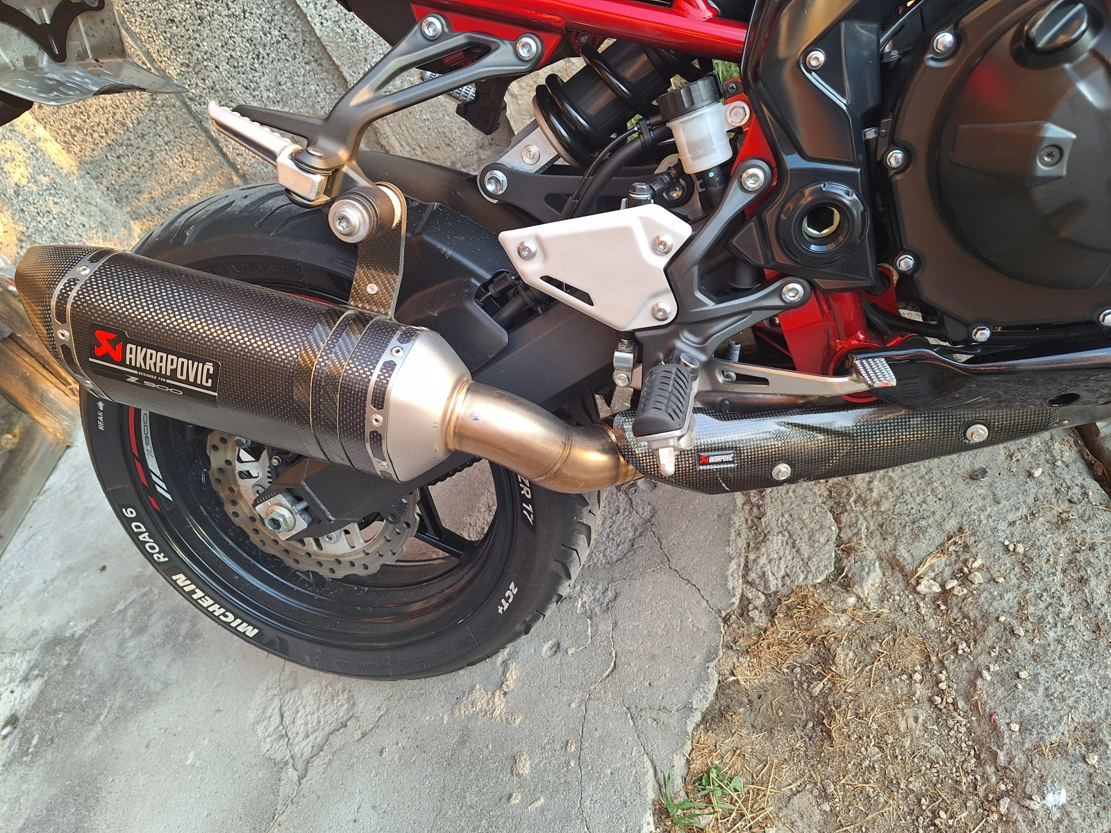 Kawasaki Z 900 Akrapovic Sport Performance - изображение 5