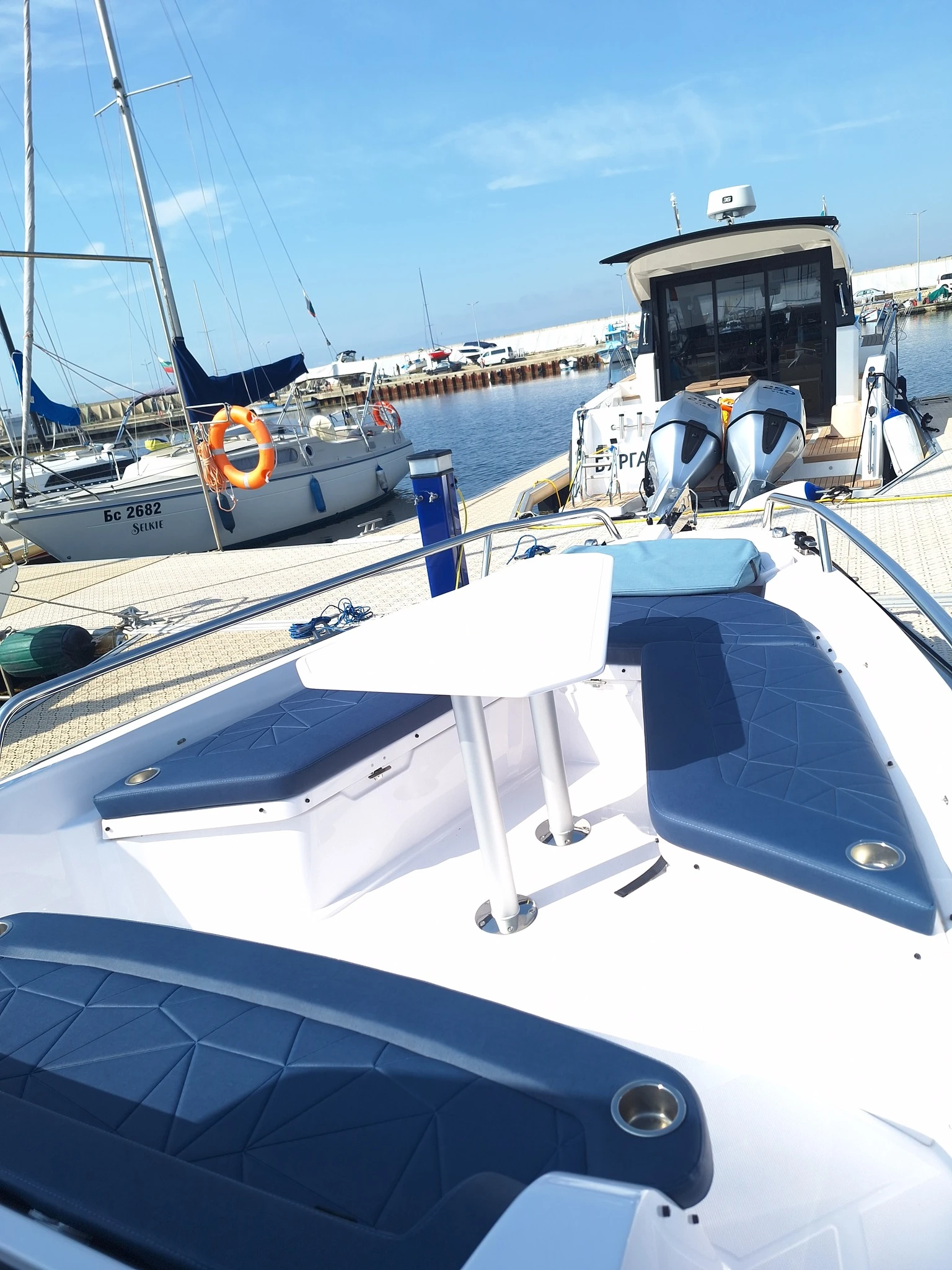 ������� ���� Axopar 29 SUN TOP | Mobile.bg � ����������� 12