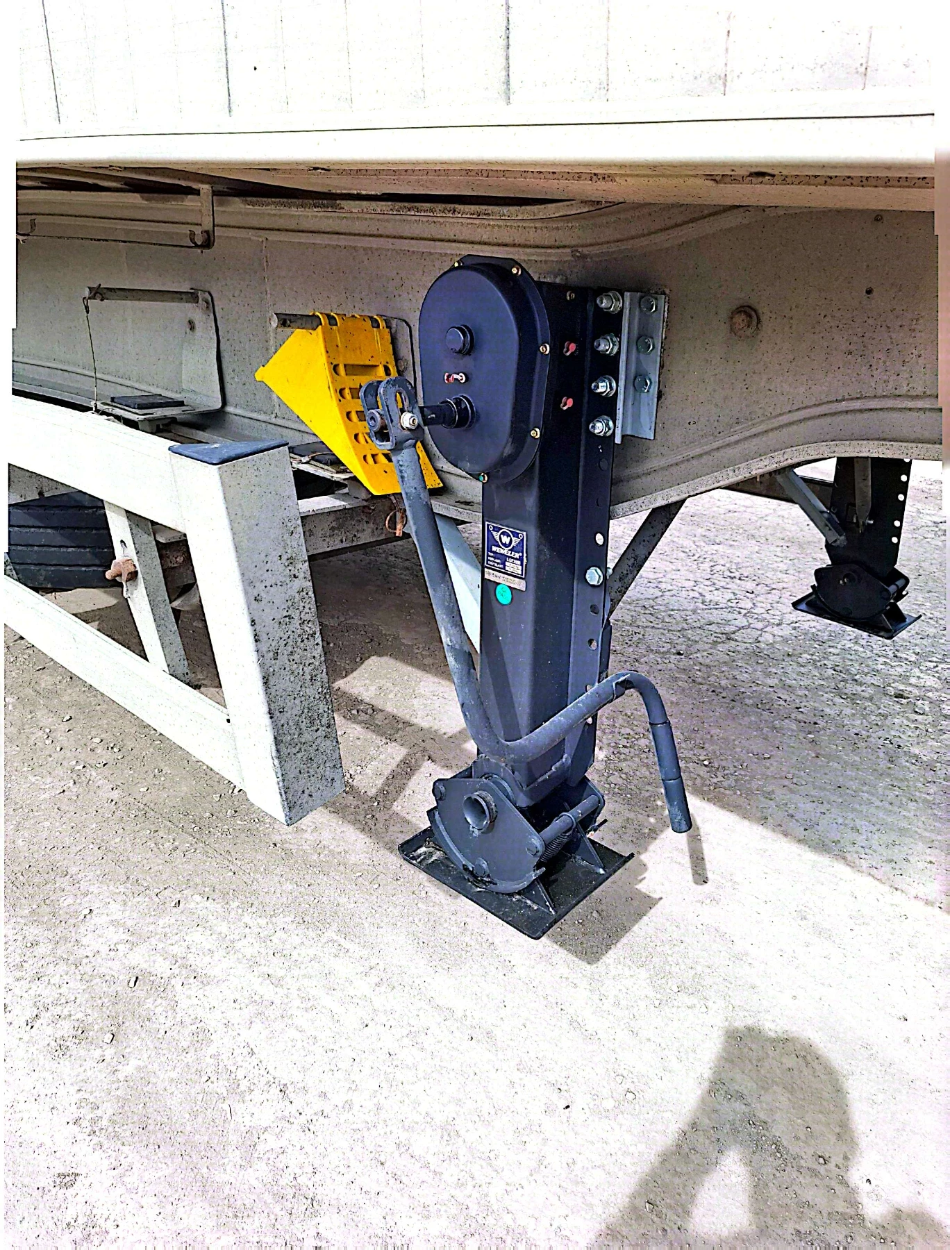 Полуремарке Benalu, снимка 5 - Ремаркета - 53911635