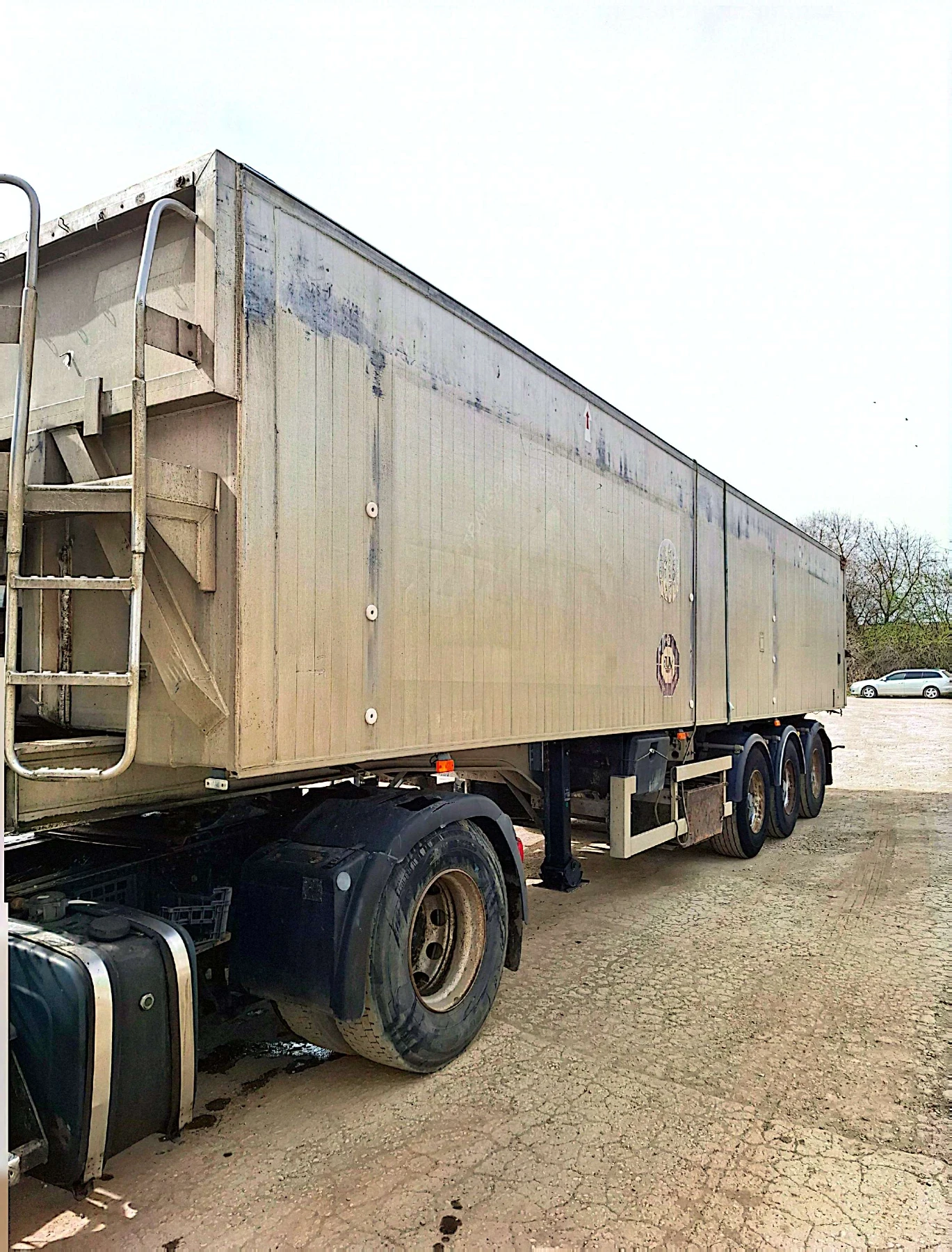 Полуремарке Benalu, снимка 2 - Ремаркета - 53911635