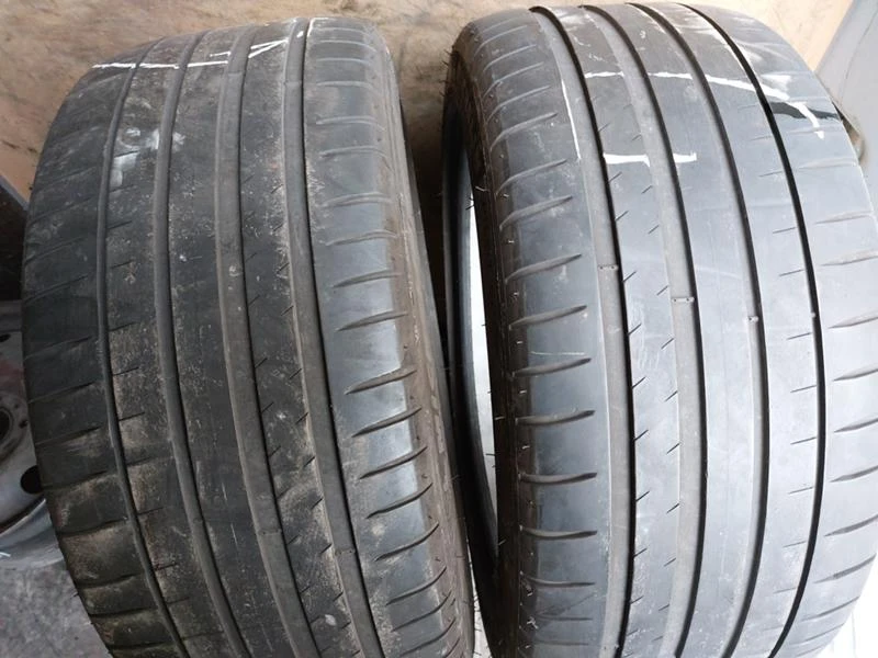 Гуми Летни 245/40R18, снимка 3 - Гуми и джанти - 37108555