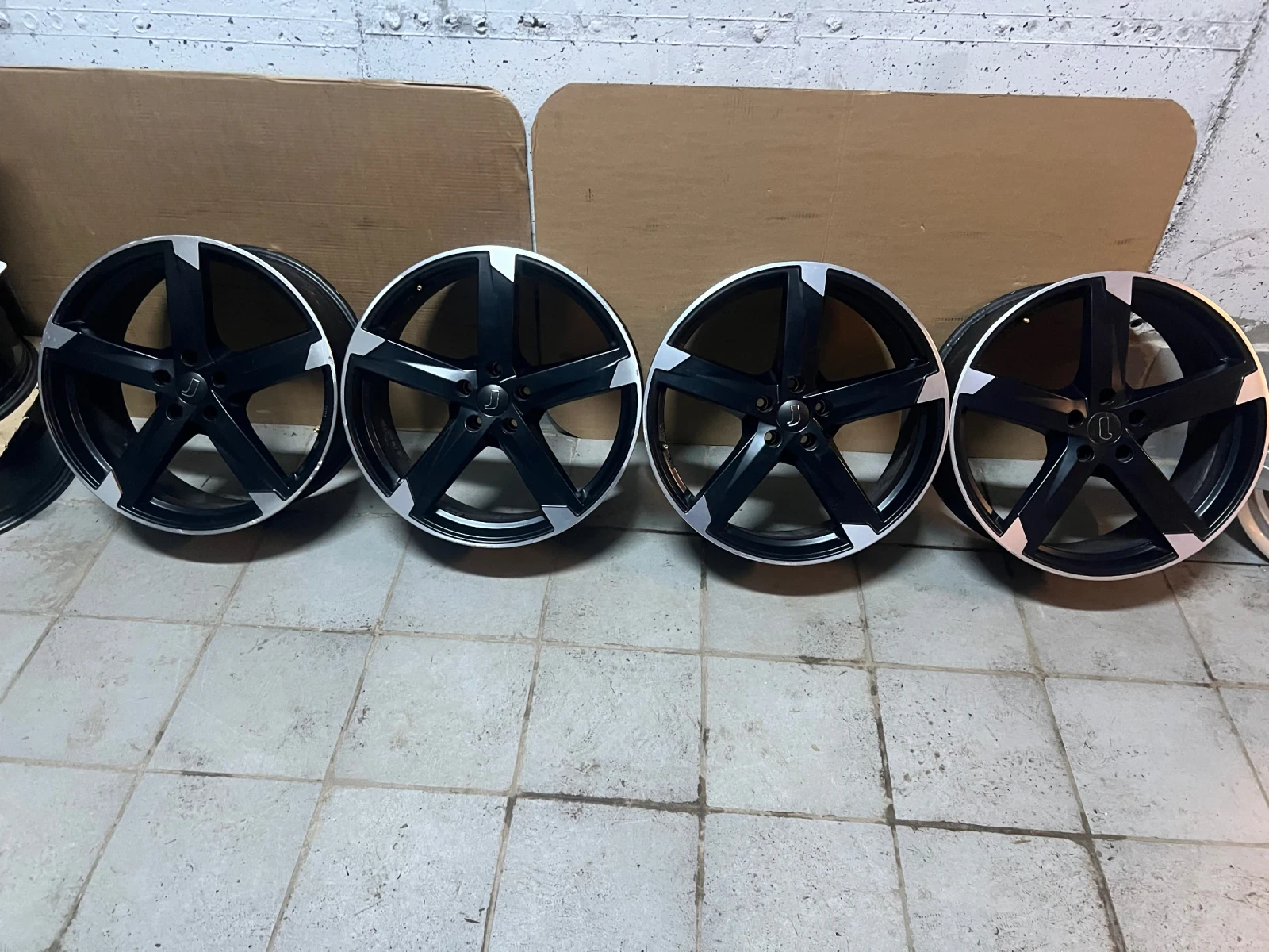 ������ | Mobile.bg � ����������� 5