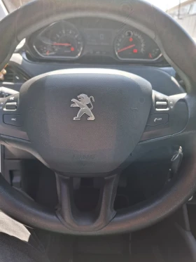 Peugeot 208 1.2i, снимка 7