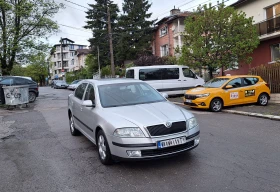 Skoda Octavia 1.9 TDI 105кс LiftBack 2006г. EURO4, снимка 2