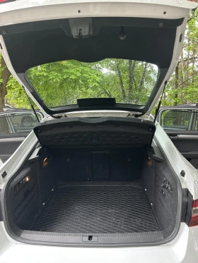 Skoda Superb 2.0 TDI, 126 000 km, снимка 15