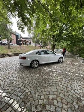 Skoda Superb 2.0 TDI, 126 000 km, снимка 16