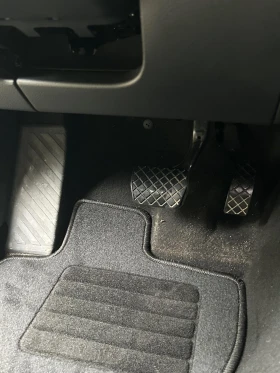 Skoda Superb 2.0 TDI, 126 000 km, снимка 13
