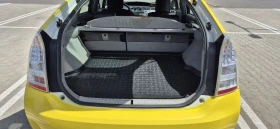 Toyota Prius 1.8 Hybrid 135к.с., снимка 6