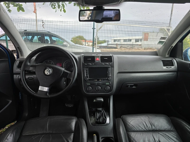 VW Golf Golf 5 1, 9 tdi dsg 105 кожа, снимка 3 - Автомобили и джипове - 47584403