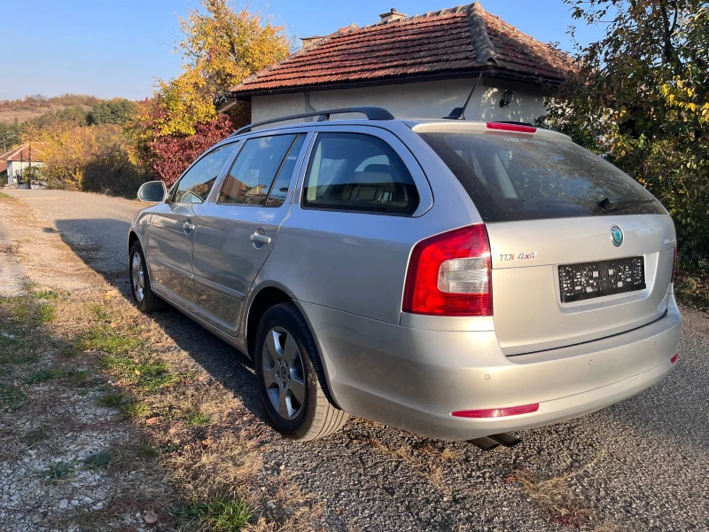 Skoda Octavia 2.0TDI 4x4 DSG, снимка 3 - Автомобили и джипове - 47791372