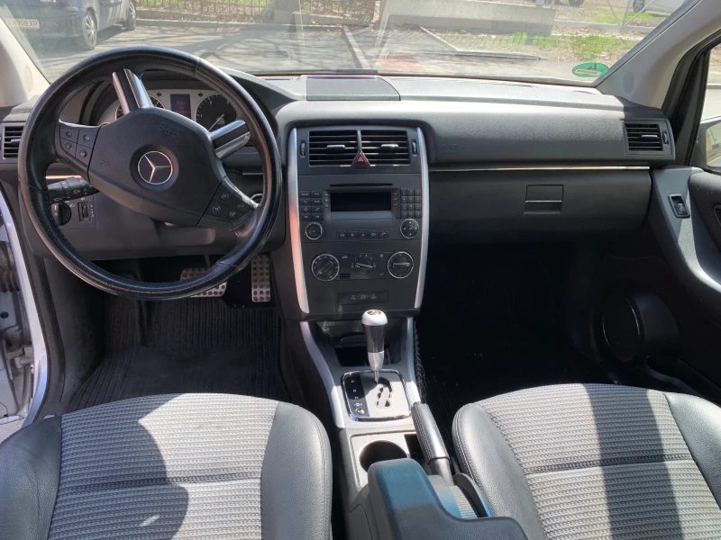 Mercedes-Benz B 200, снимка 10 - Автомобили и джипове - 47846380