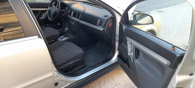 Opel Vectra 3.0 v6 cdti, снимка 6 - Автомобили и джипове - 47922789